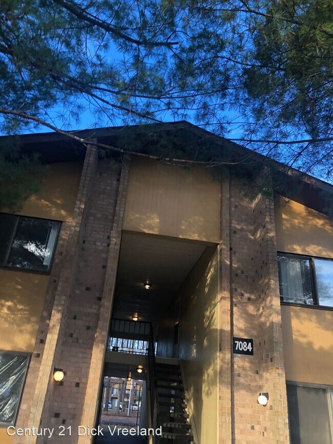 Foto del edificio - 2 br, 1 bath House - 7084 Wildwood Circle #83