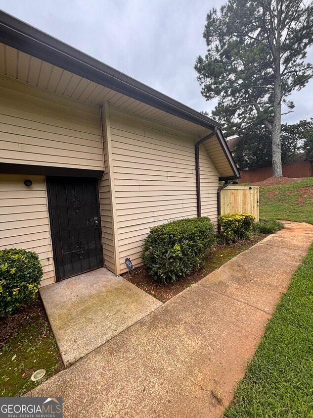 Foto principal - 3156 Tangerine Ct