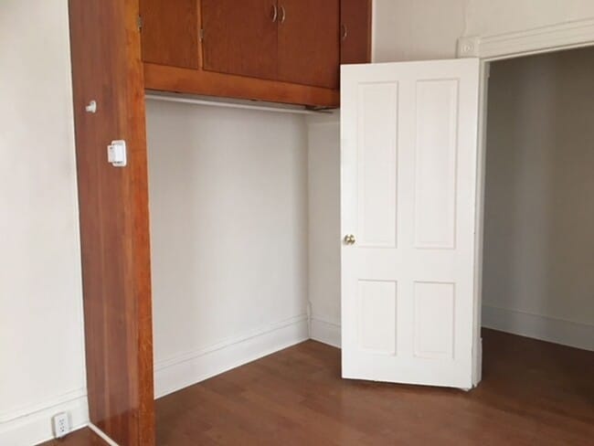 Foto del edificio - 324 Beldon Pl