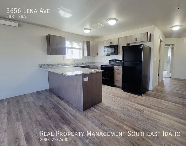 Building Photo - 3656 Lena Ave