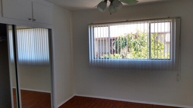 Building Photo - 6333 Coldwater Canyon Ave