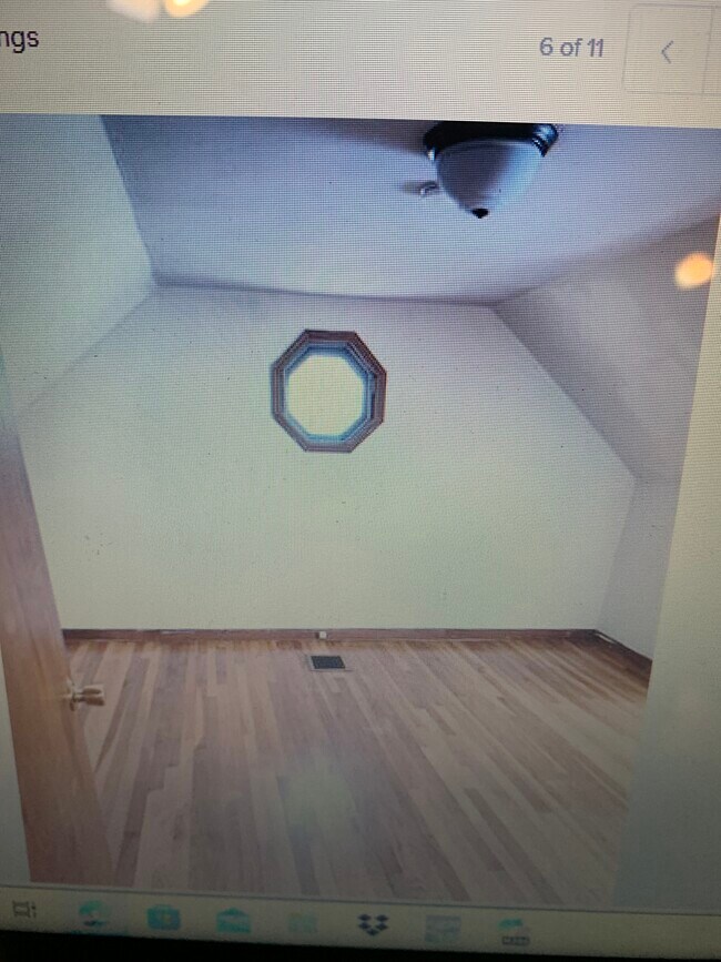 Building Photo - 107 Cumpstone Dr