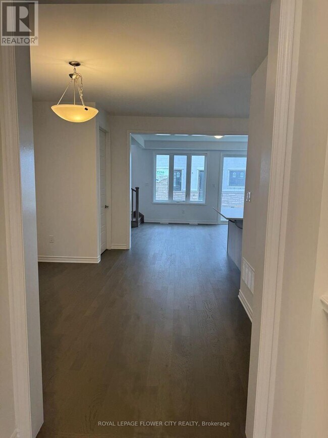 Photo du bâtiment - 1488 Melville Bonus Cres