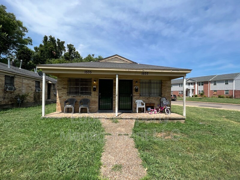 Foto del edificio - 1537 Standridge St