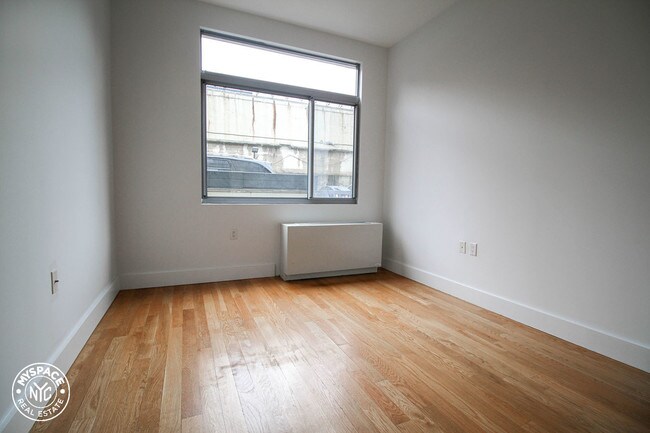 Foto del edificio - 836 Bergen St