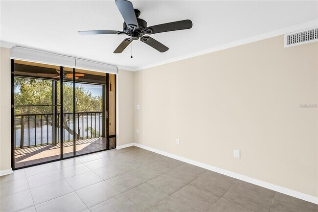 Foto del edificio - 1320 Pasadena Ave S