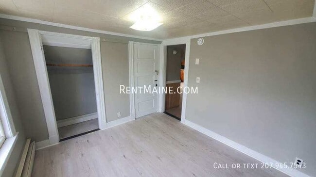 Building Photo - 92 Clinton Ave