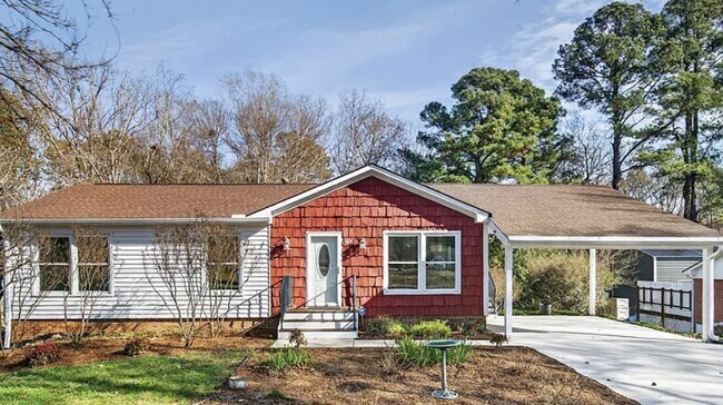 Foto del edificio - 5621 Pelham Rd