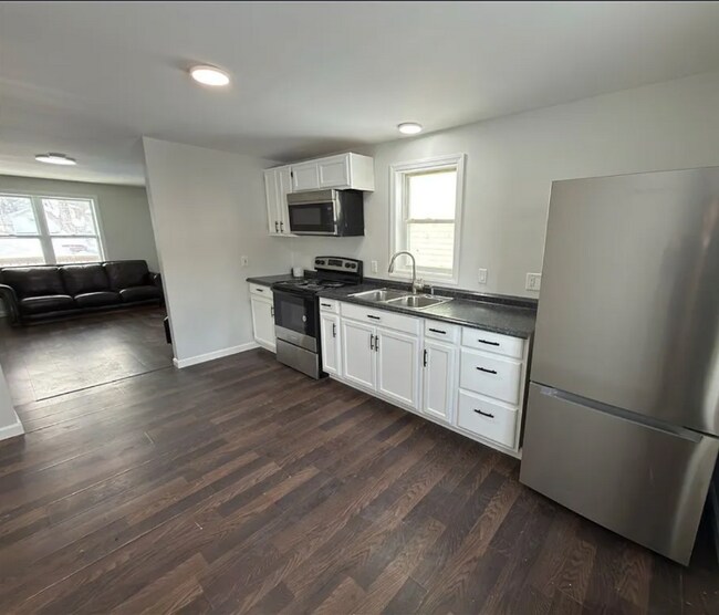 Foto del edificio - 9 W 9th St