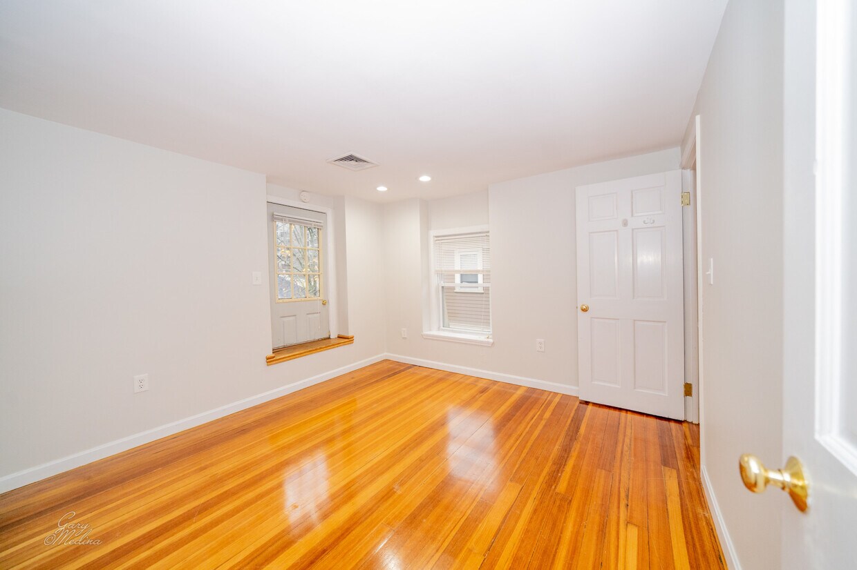 Foto del edificio - 15 Columbia St