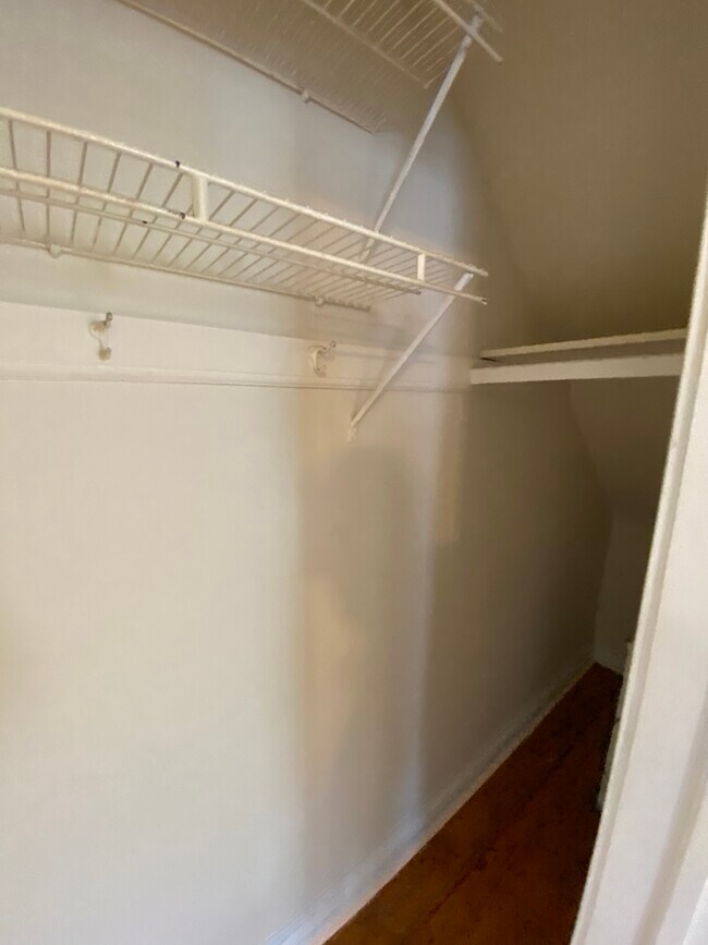 Foto del edificio - 202 N Meadow St