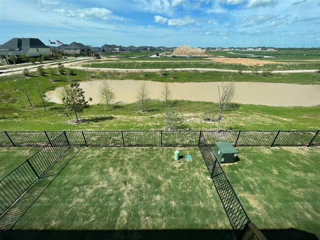 Foto del edificio - 5558 Amber Brook Ln