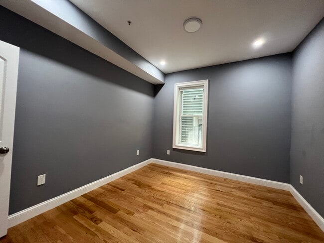 Foto del edificio - 339 Cambridge St