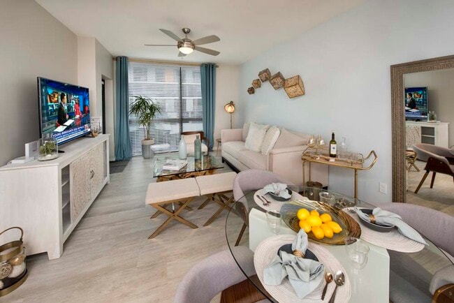 Foto del edificio - The Flats at CityPlace