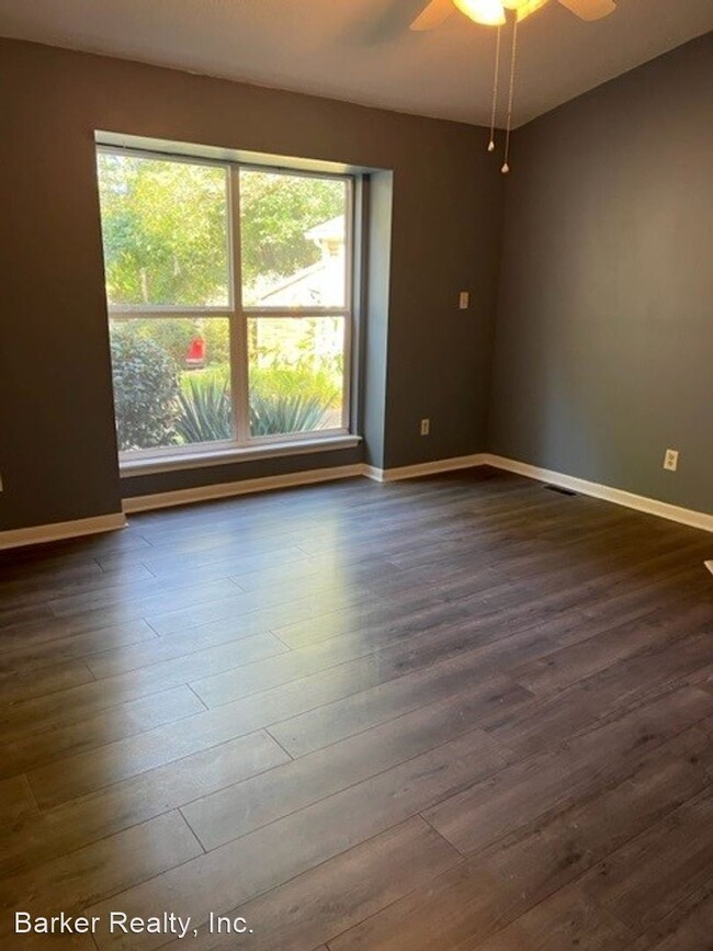 Building Photo - 2 br, 2 bath House - 6210 Farm Gate Road