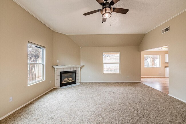 Foto del edificio - 11236 Kaibab Rd SE