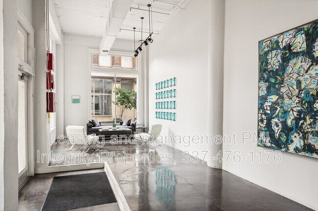 Foto del edificio - 909 Lafayette St