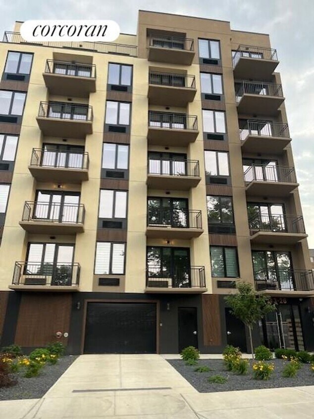 Foto del edificio - 143-26 84th Rd