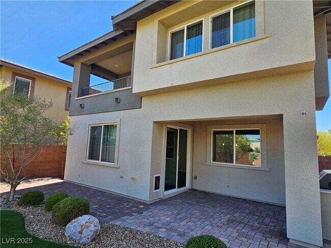 Building Photo - 7017 Pearl Hilltop Ct