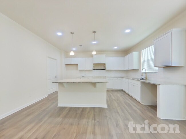 Building Photo - 71 Tupelo Dr