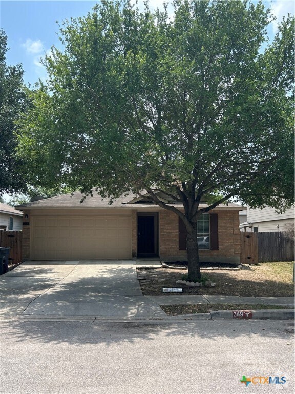 Building Photo - 349 Hummingbird Dr
