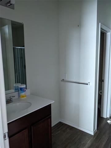 Foto del edificio - 6113 Misty Breeze Dr