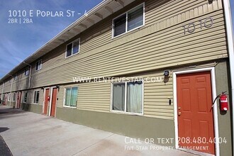 Building Photo - 1010 E Poplar St