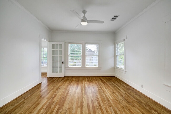 Another view of the living room. - 603 Euclid St