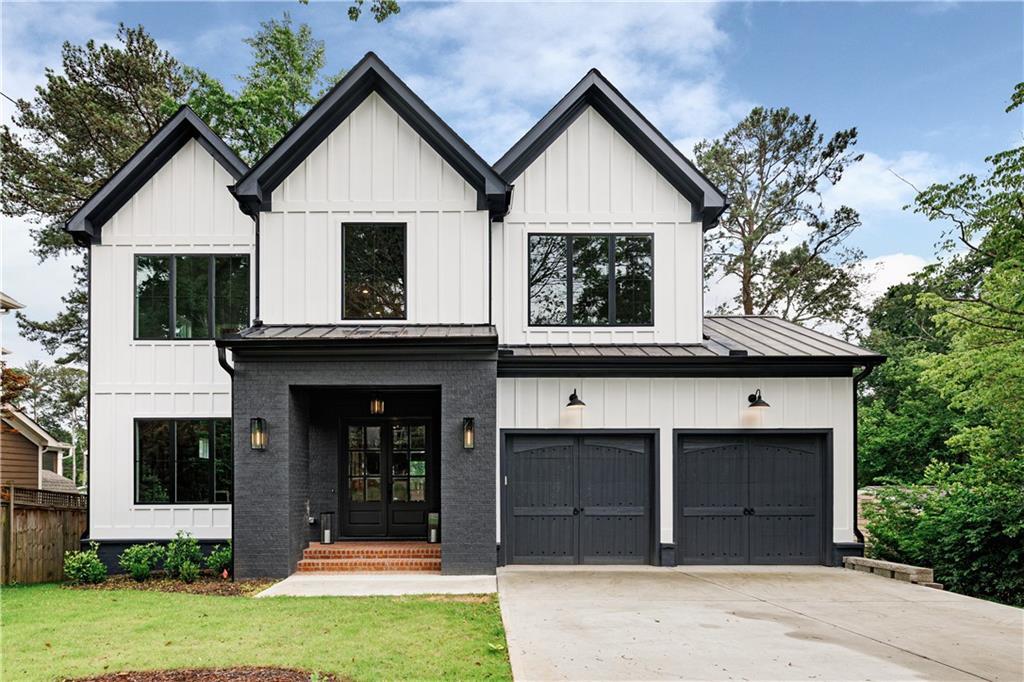 Foto principal - 2421 Drew Valley Rd NE