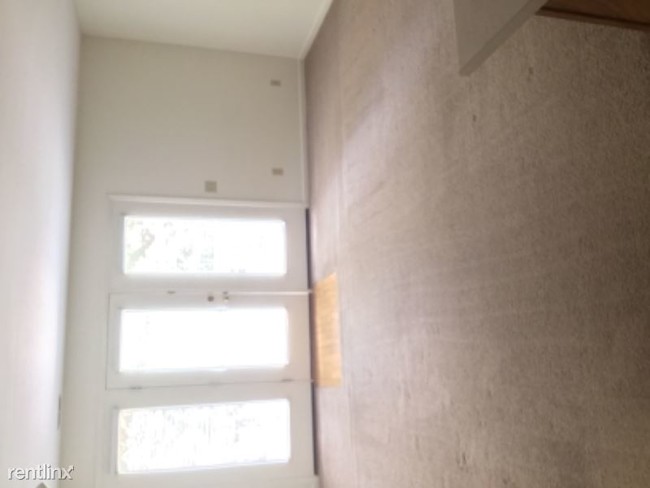 Foto del edificio - 3 br, 2 bath Apartment - 310 E White street