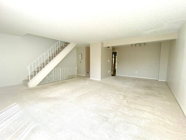 Living area - 164 Penn Ln