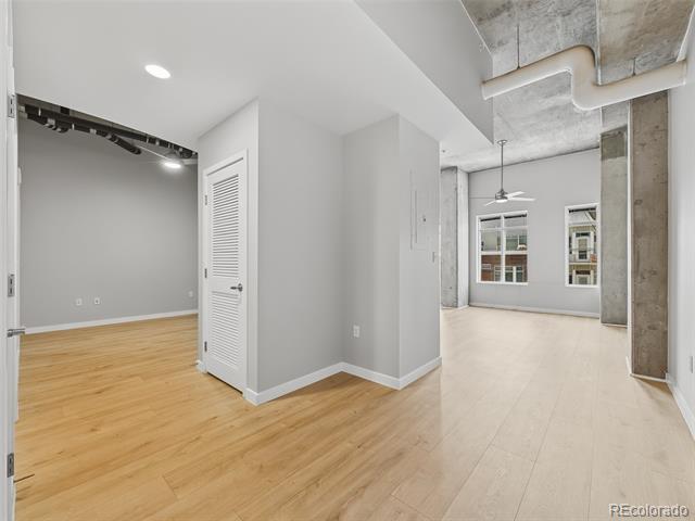 Foto del edificio - 1700 Bassett St