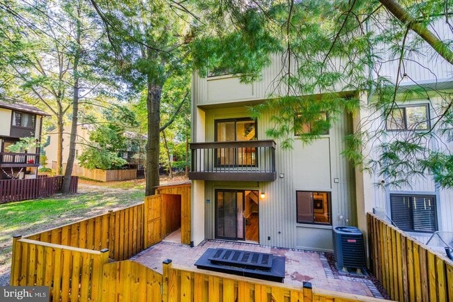 Building Photo - 2246 White Cornus Ln