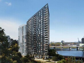 Building Photo - 100 Rue Murray