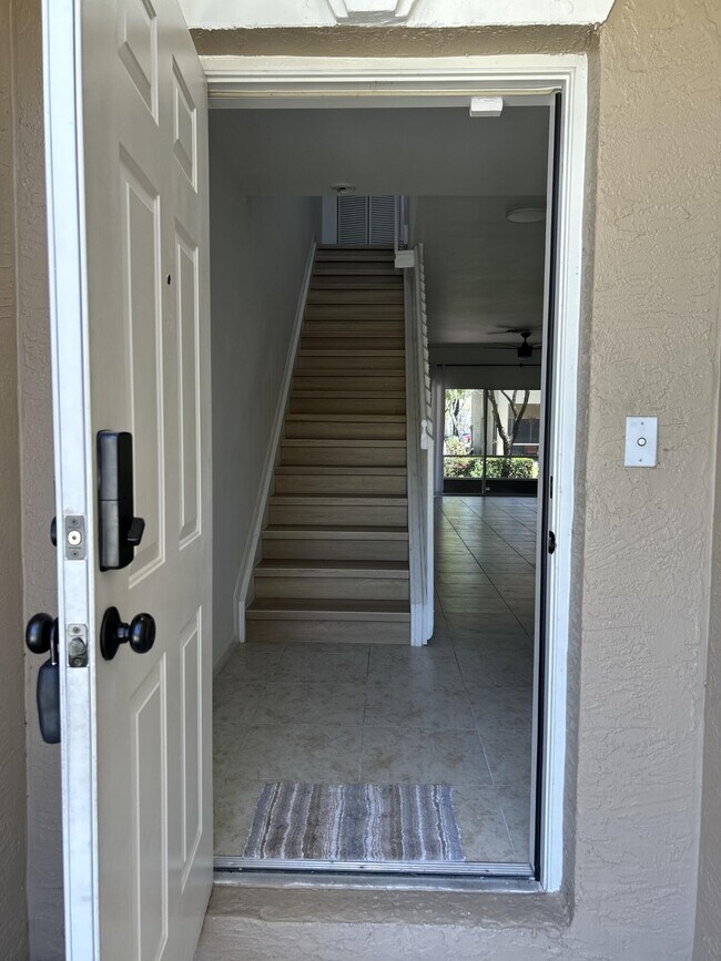 Foto del edificio - 6974 Oak Bridge Ln