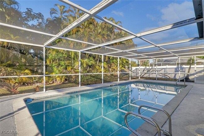 Foto del edificio - 1653 S Fountainhead Rd