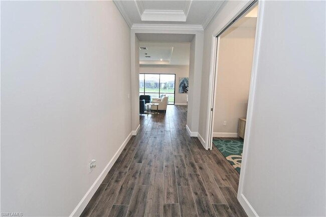 Building Photo - 8428 Rosa Ct