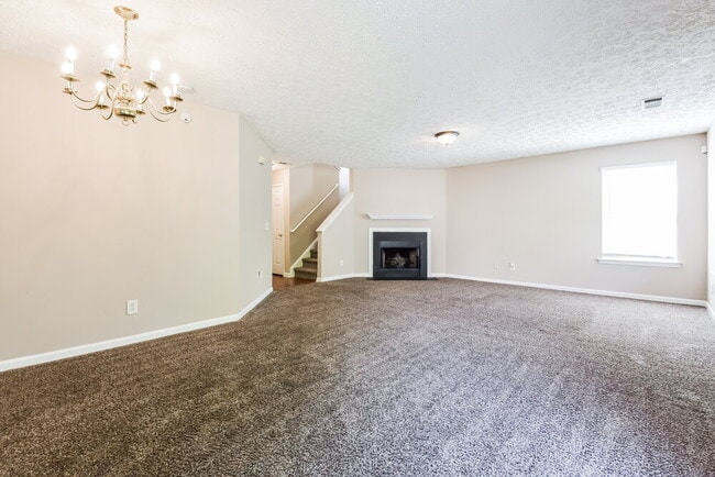 Building Photo - 125 Holly Mill Village Dr