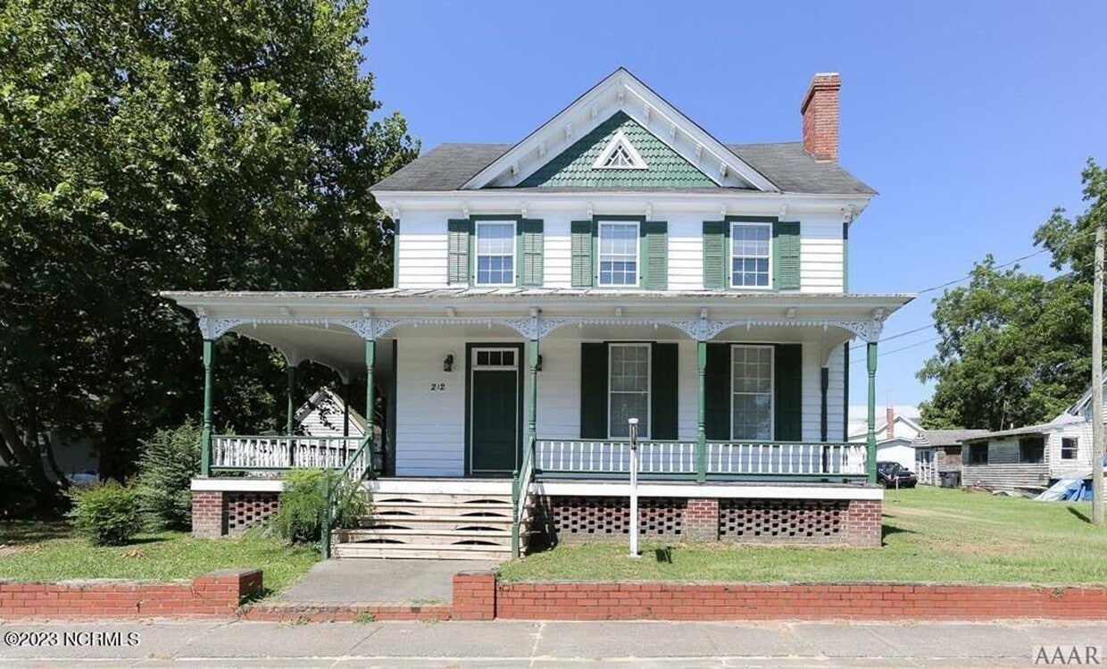 Large Home With Plenty Of Space House Rental in Gatesville, NC