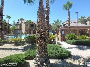 Building Photo - 8250 N Grand Canyon Dr