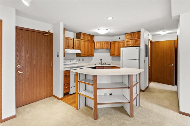 Cocina - Wilshire Manor Associates, LLP