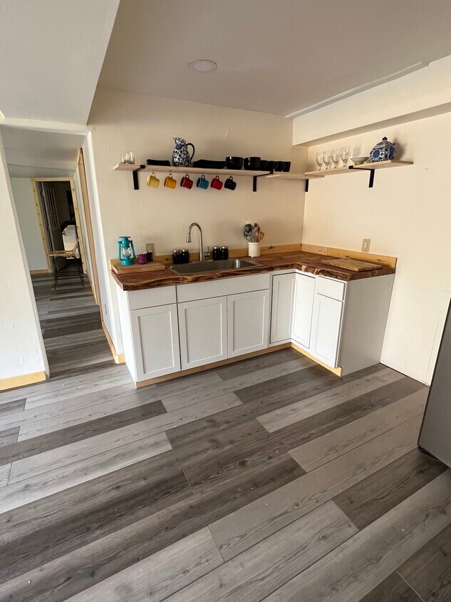 Kitchen with live edge cedar and appliances - 60 Mayfair Dr
