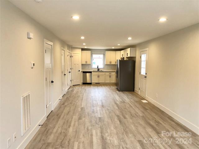 Foto del edificio - 413 2nd St SE