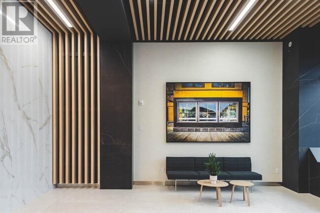 Building Photo - 39 Rowan St