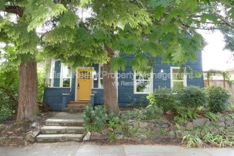 Building Photo - 1531 NW 62nd St