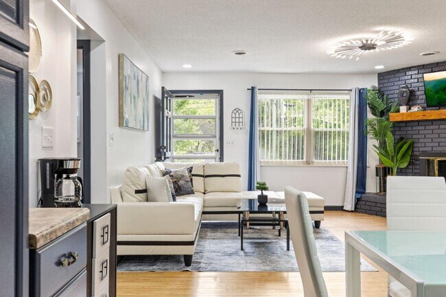 Foto del edificio - 400 Allensville Rd
