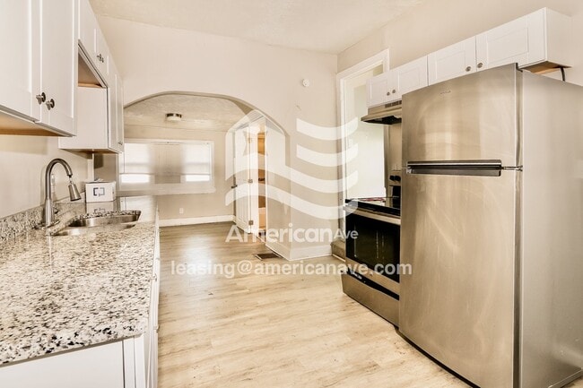 Foto del edificio - 320 N 44th St