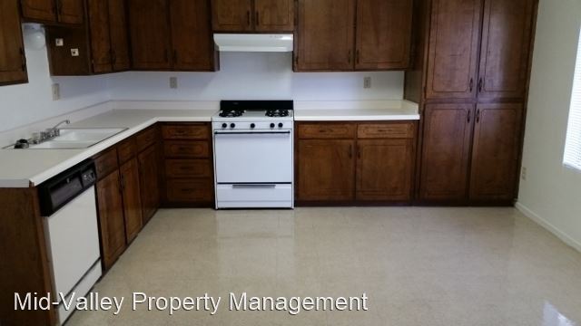 Foto del edificio - 2 br, 1 bath House - 1409 W. Tomah Avenue, #B