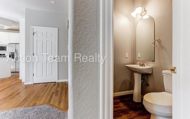 Foto del edificio - 2445 Craycroft Dr