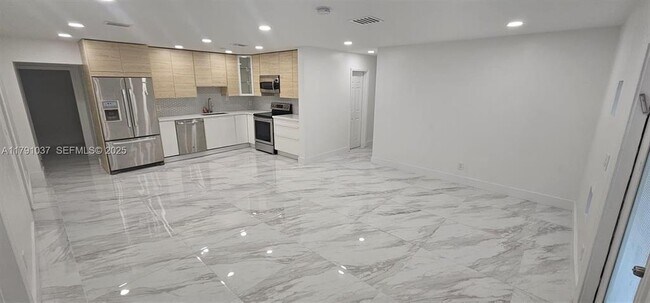 Foto del edificio - 4337 SW 49th St